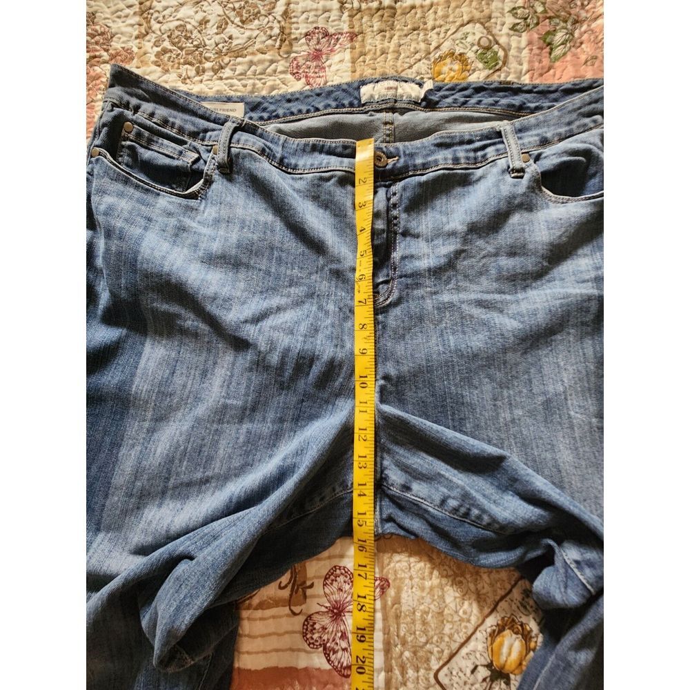 Torrid Girlfriend Jeans Womens Blue Denim Pants High Rise Pockets Size 28T - Picture 7 of 10